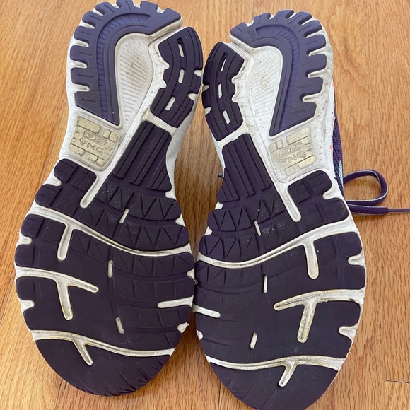 Brooks GTS XX Supportive Running Shoe Women’s Size 8M - Picture 7 of 7